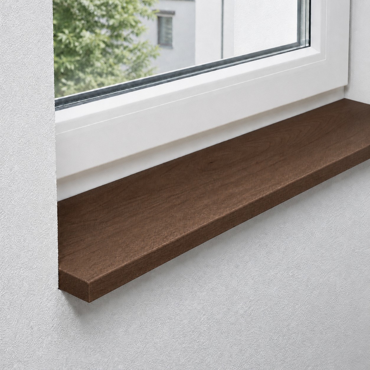 Fensterbank aus massiver, astreiner Eiche mit durchgehenden Lamellen