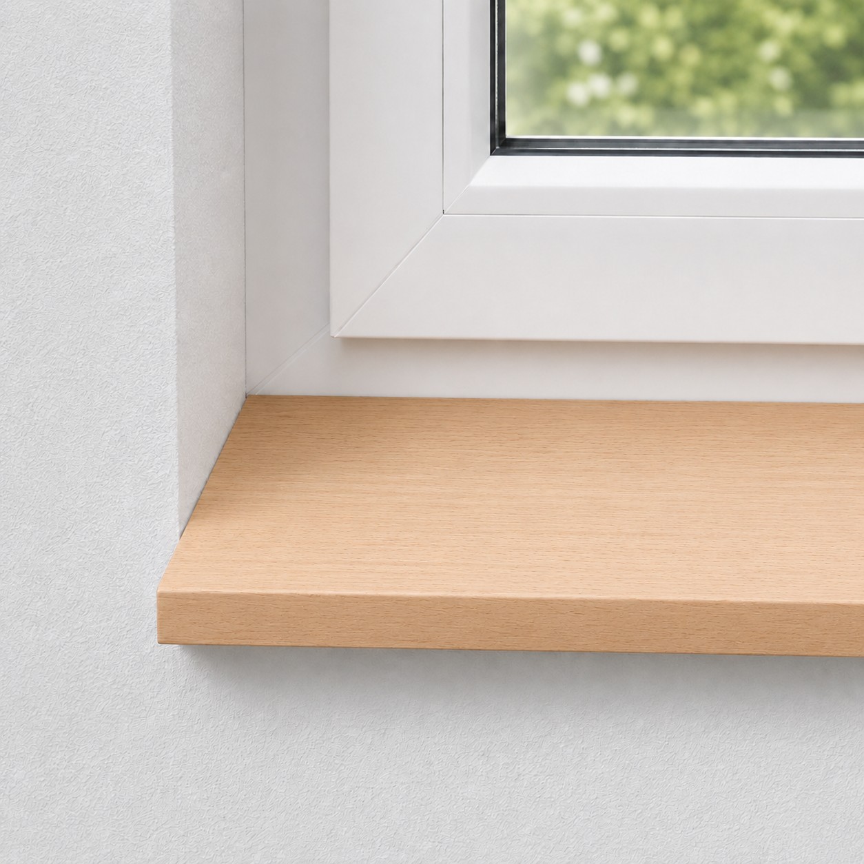 Fensterbank aus massiver, gedämpfter Buche mit durchgehenden Lamellen