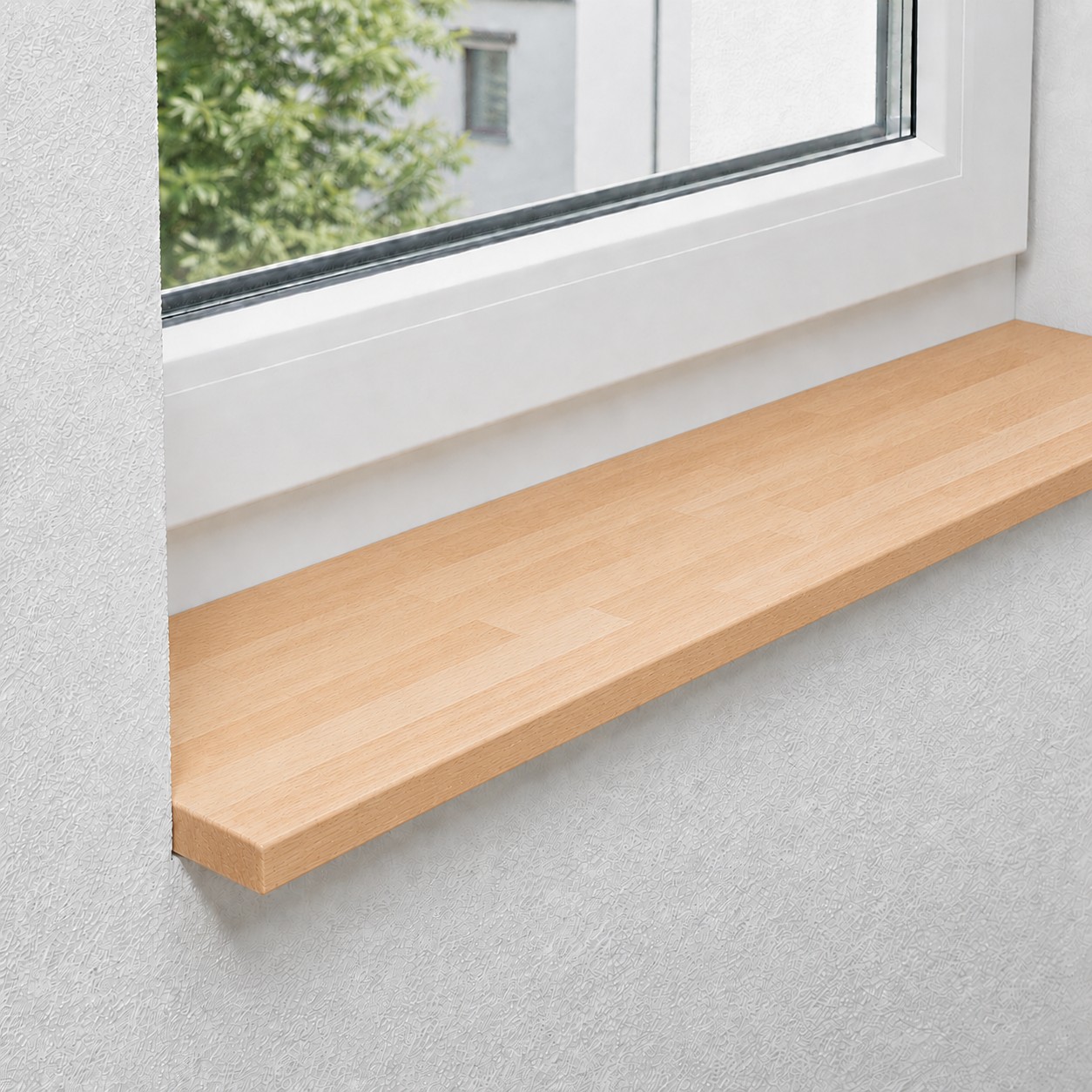 Fensterbank aus massiver, gedämpfter Buche mit keilgezinkten Lamellen