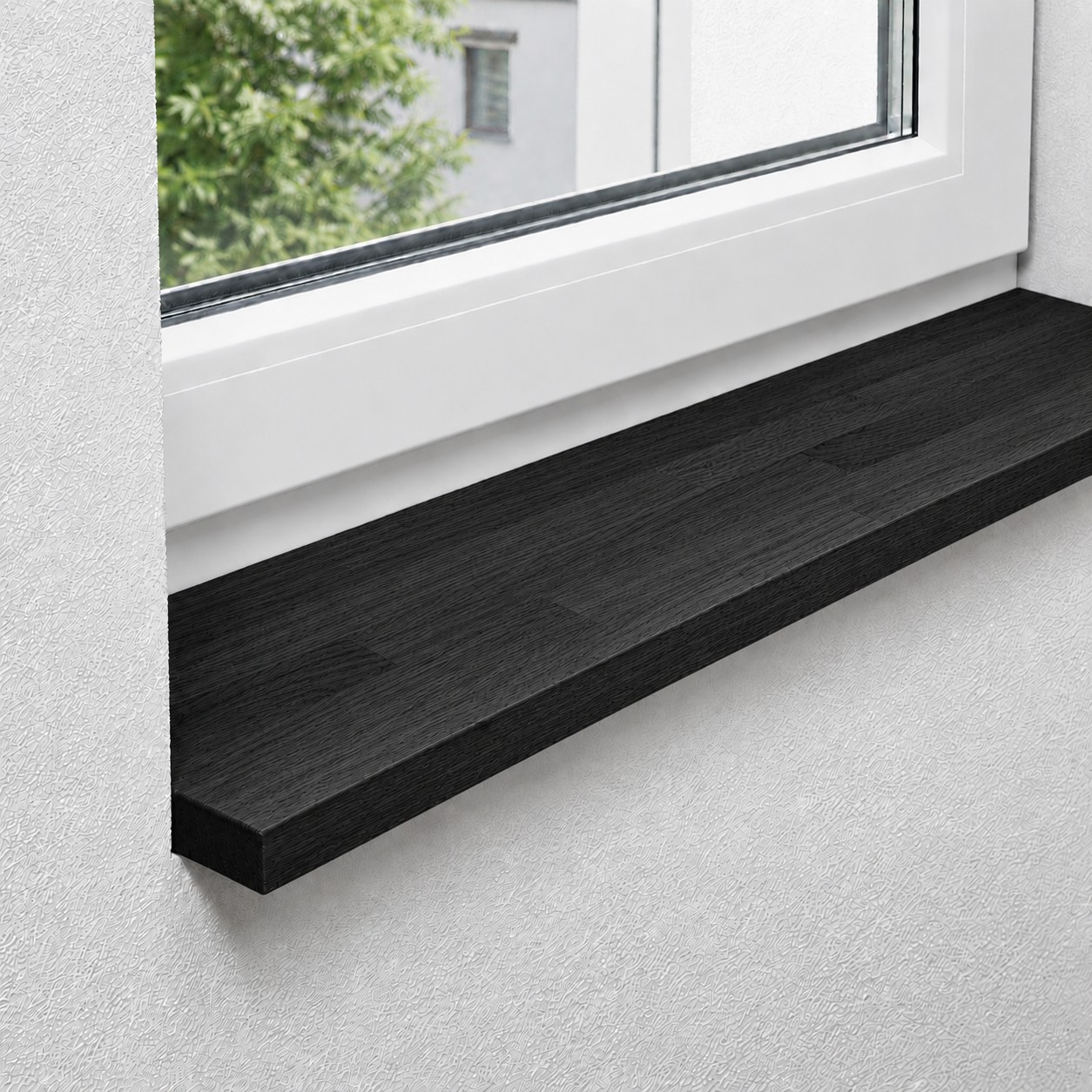 Fensterbank aus massiver, rustikaler Wildeiche mit keilgezinkten Lamellen