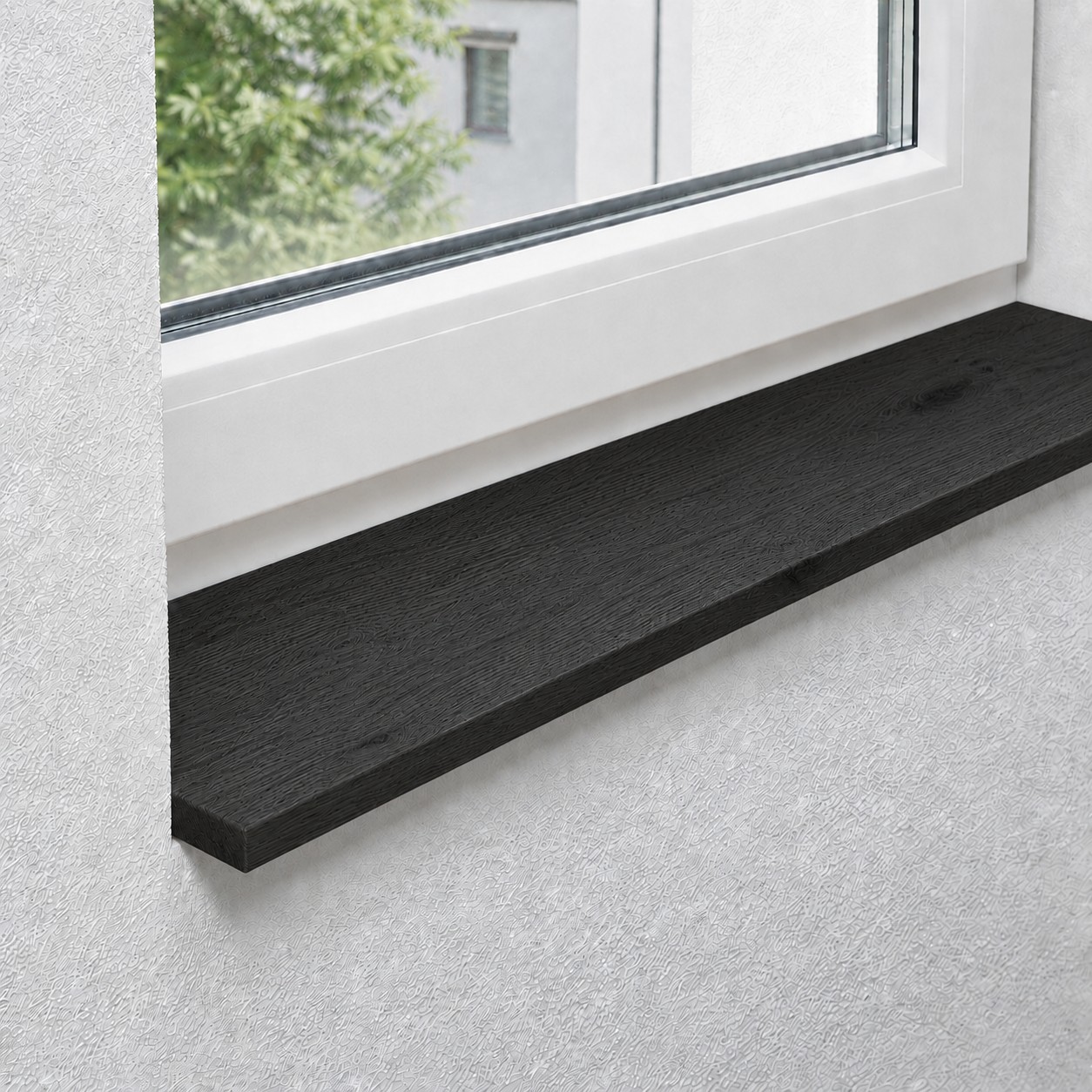 Fensterbank aus massiver, rustikaler Wildeiche mit durchgehenden Lamellen