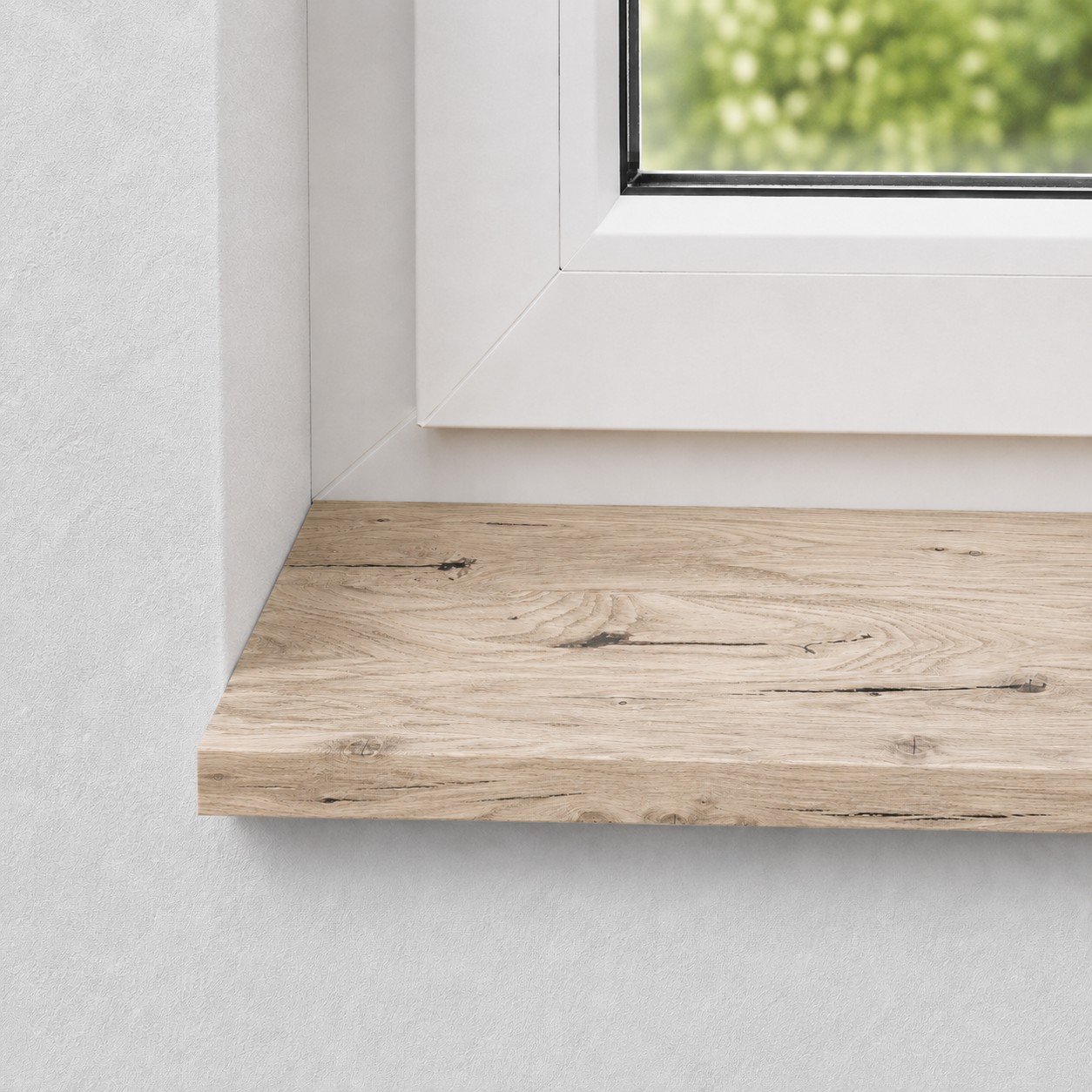 Fensterbank aus massiver, rustikaler Wildeiche mit durchgehenden Lamellen