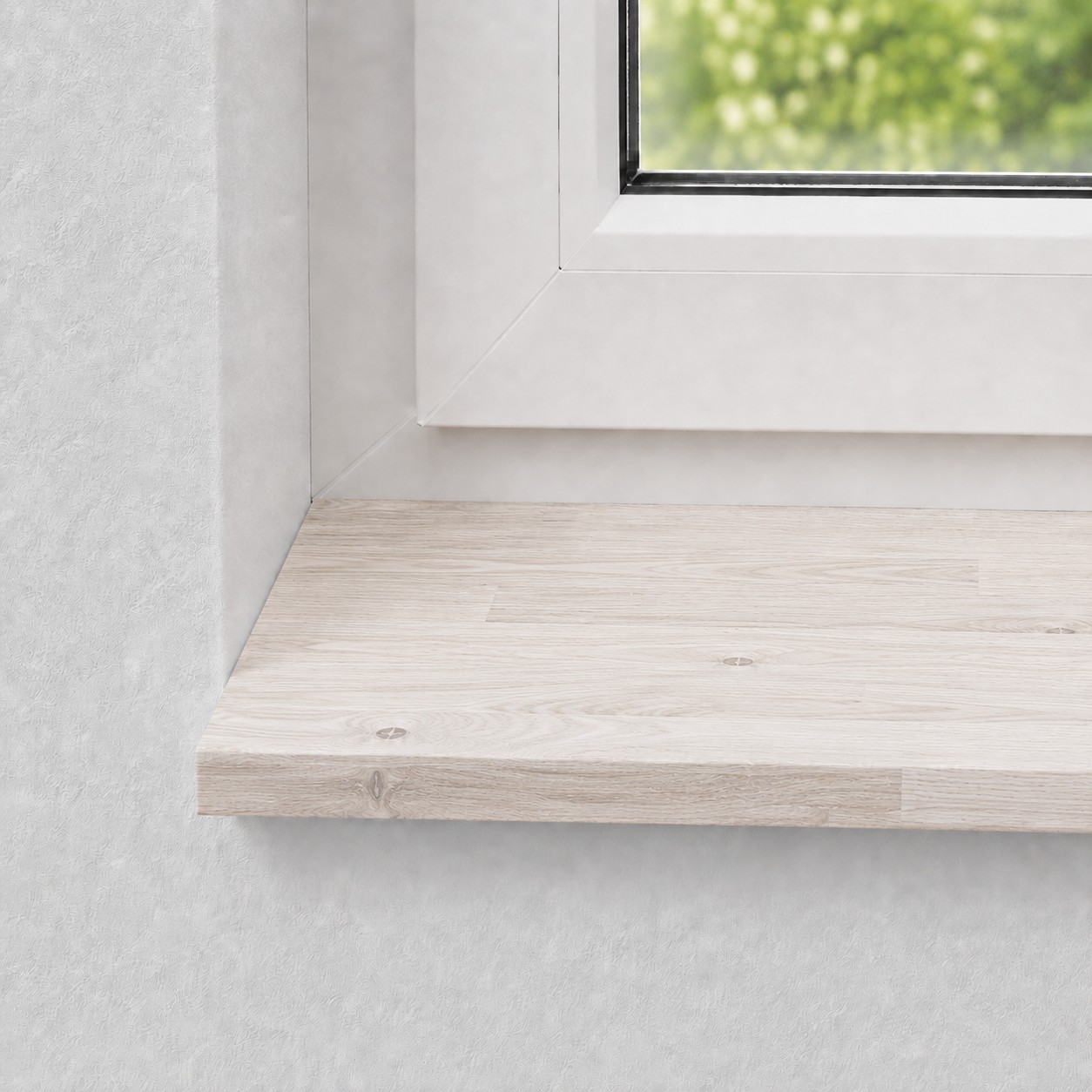 Fensterbank aus massiver, rustikaler Wildeiche mit keilgezinkten Lamellen