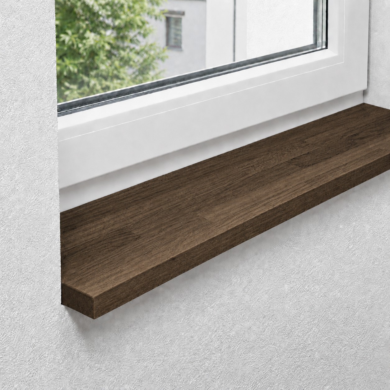 Fensterbank aus massiver, rustikaler Wildeiche mit keilgezinkten Lamellen