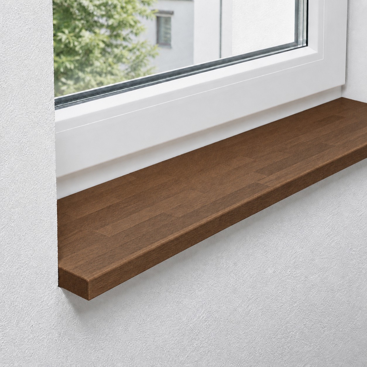 Fensterbank aus massiver, gedämpfter Buche mit keilgezinkten Lamellen